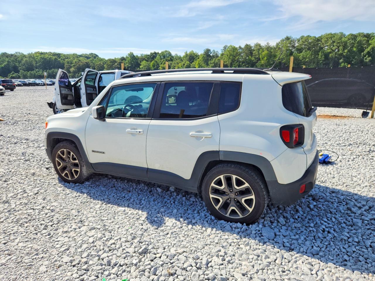 ZACCJABB8HPE71608 · 2017 JEEP RENEGADE · 2/13