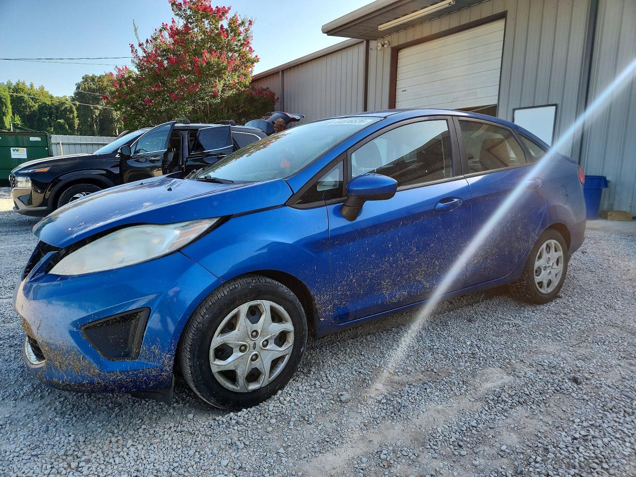 3FADP4BJ3BM227599 · 2011 FORD FIESTA