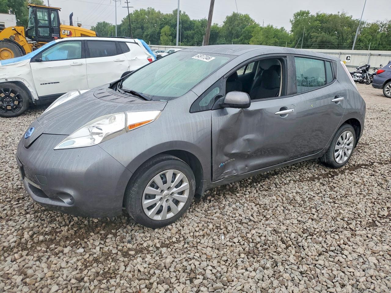 2015 NISSAN LEAF