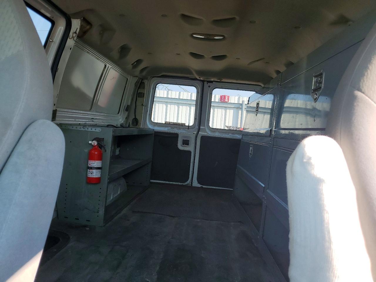 1FTNE24L58DB10635 · 2008 FORD ECONOLINE · 10/13