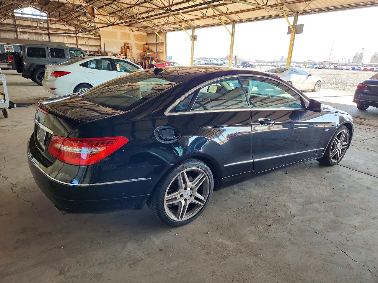 WDDKJ5KB2CF136316 · 2012 MERCEDES-BENZ E · 3/12