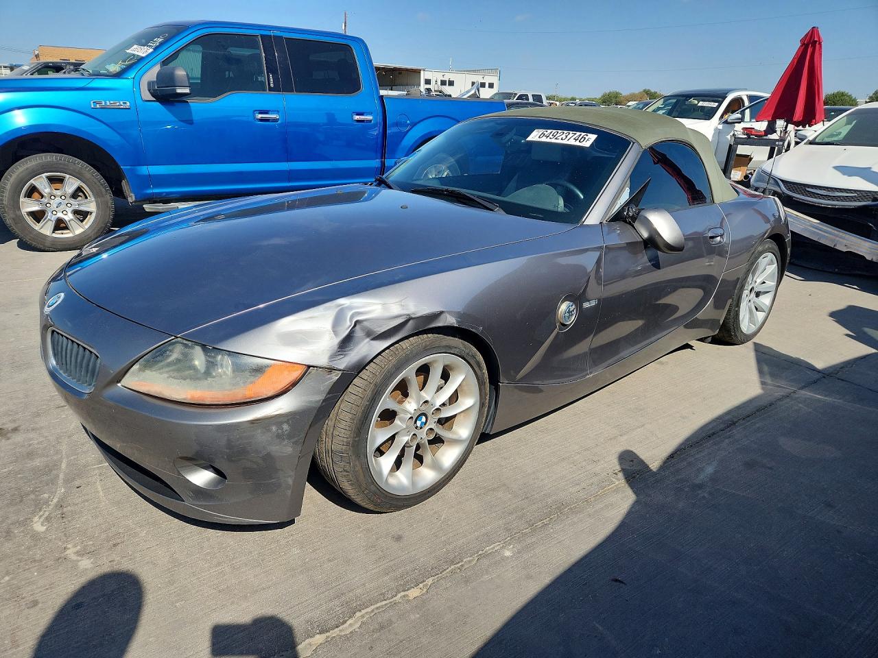 4USBT33464LS48512 · 2004 BMW Z4