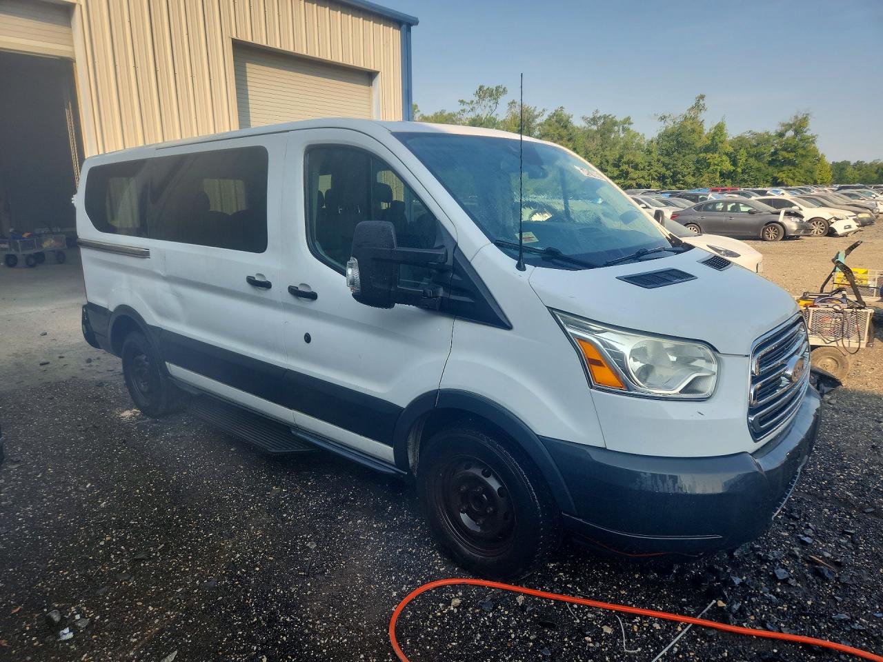 1FMZK1YM8GKA01941 · 2016 FORD TRANSIT · 4/13