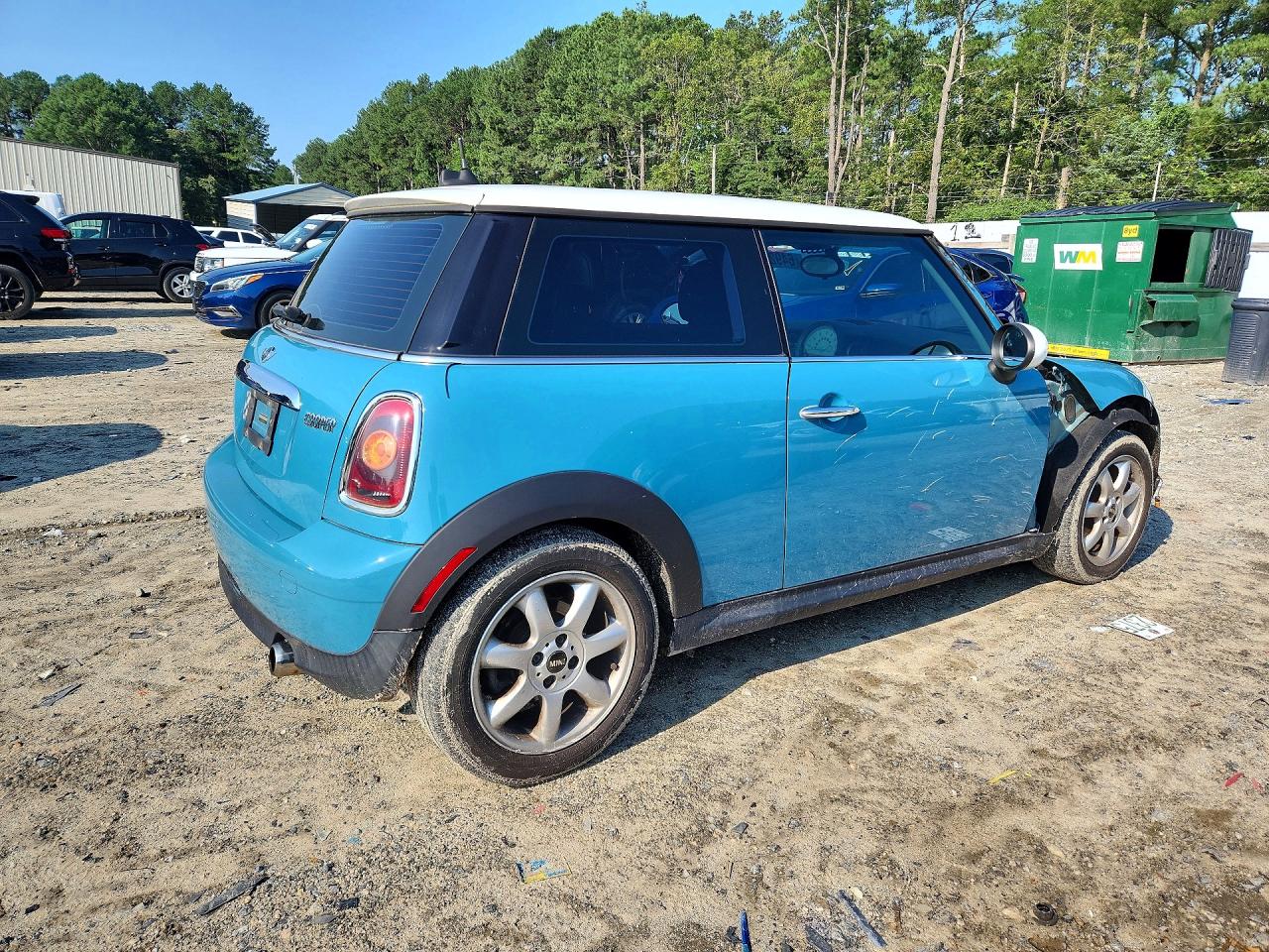 WMWMF33558TT68190 · 2008 MINI COOPER · 3/13