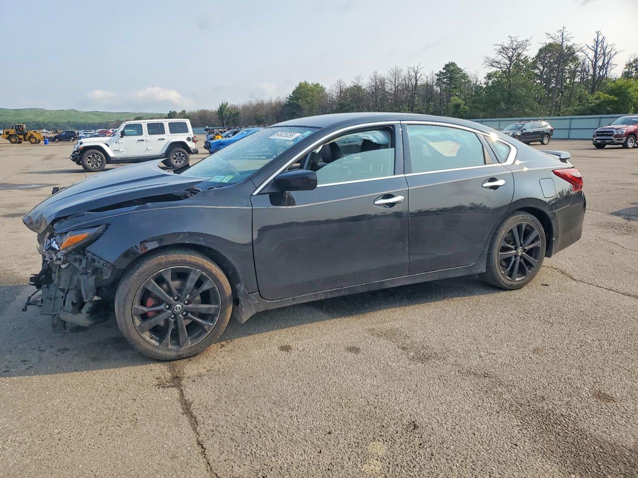 1N4AL3AP1JC238759 · 2018 NISSAN ALTIMA