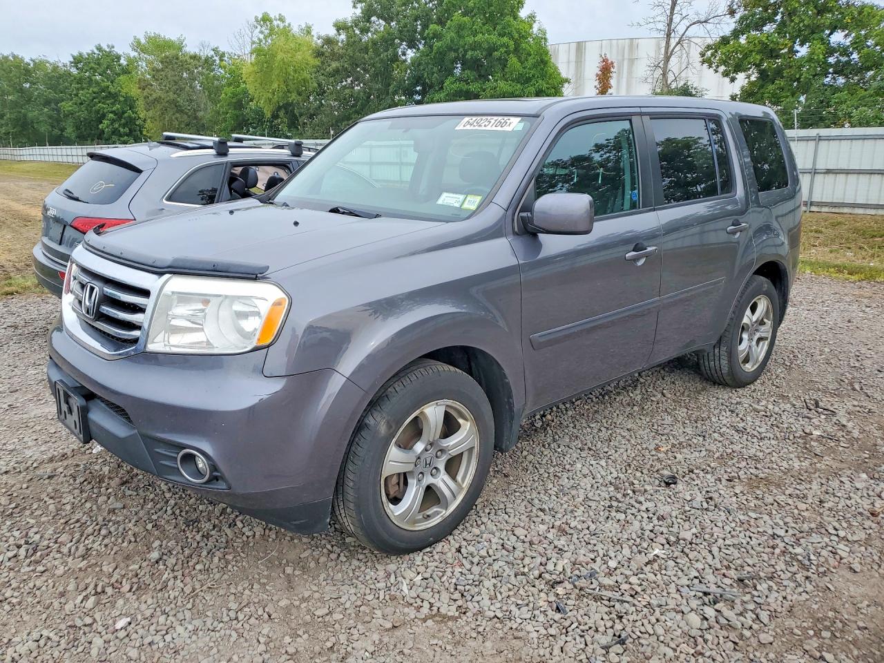 5FNYF4H55FB020263 · 2015 HONDA PILOT