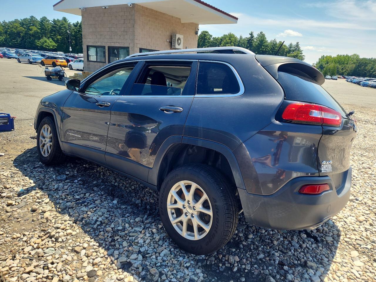 1C4PJMCS0EW321895 · 2014 JEEP CHEROKEE · 2/13