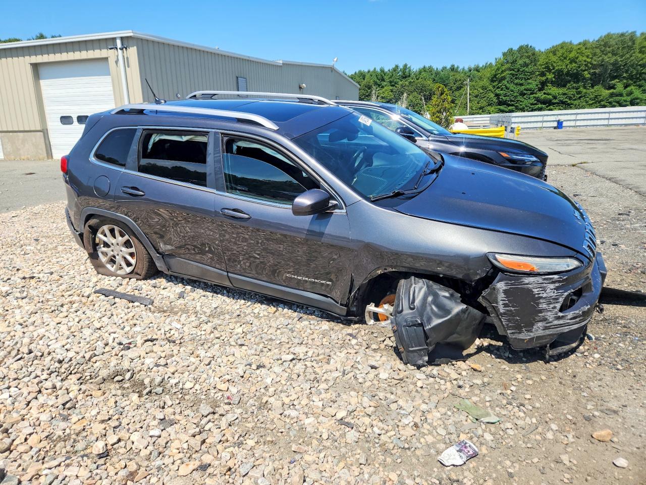 1C4PJMCS0EW321895 · 2014 JEEP CHEROKEE · 4/13