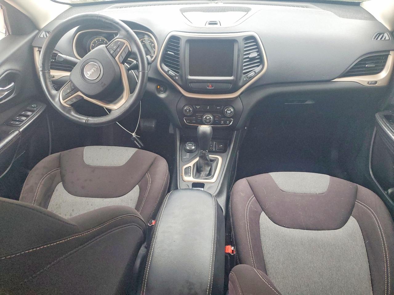 1C4PJMCS0EW321895 · 2014 JEEP CHEROKEE · 8/13