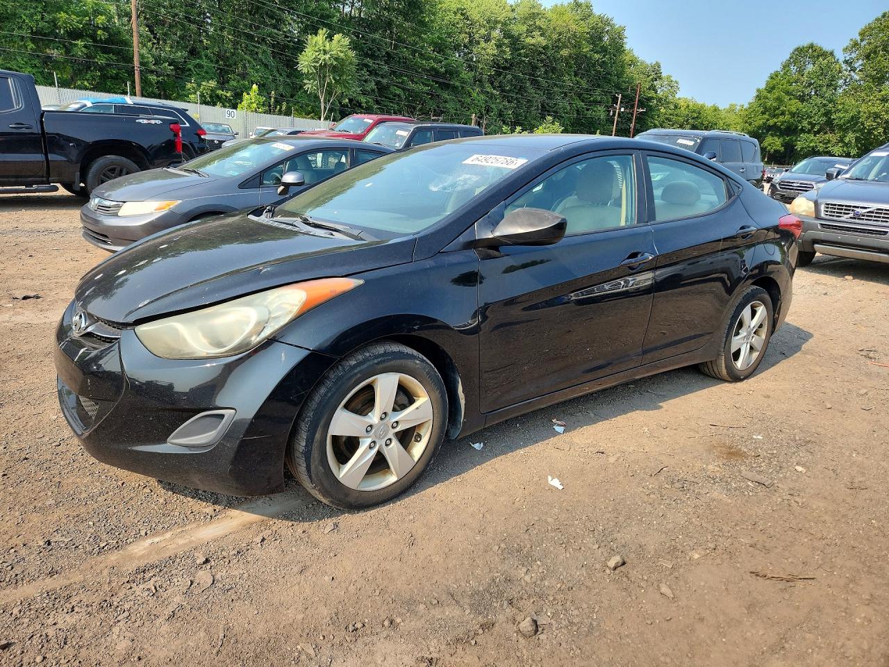 5NPDH4AE1BH040489 · 2011 HYUNDAI ELANTRA