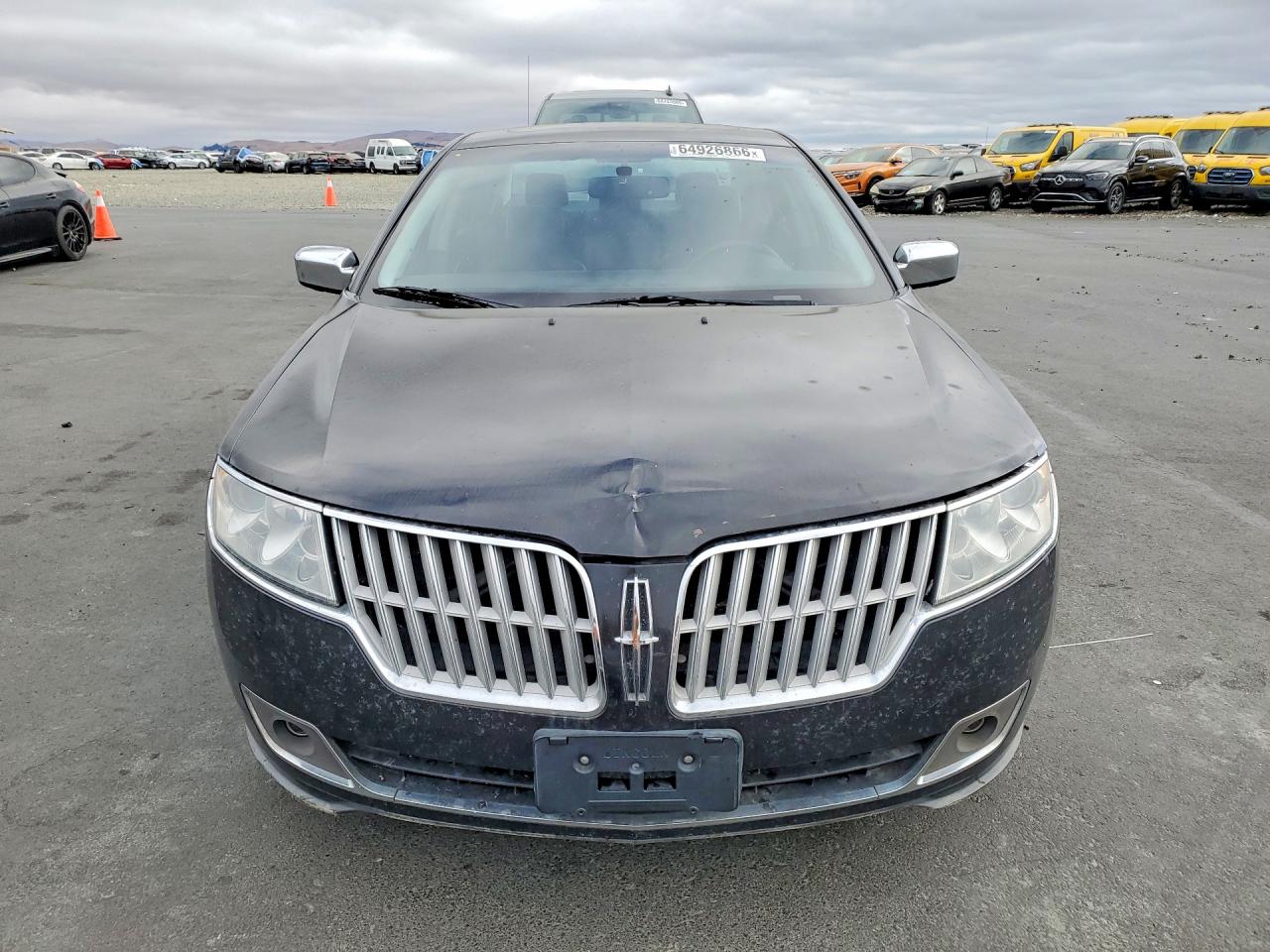 3LNHL2GC7CR827385 · 2012 LINCOLN MKZ · 5/12