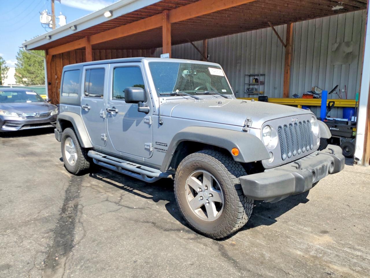 1C4BJWDG8GL179073 · 2016 JEEP WRANGLER UNLIMITED · 4/12