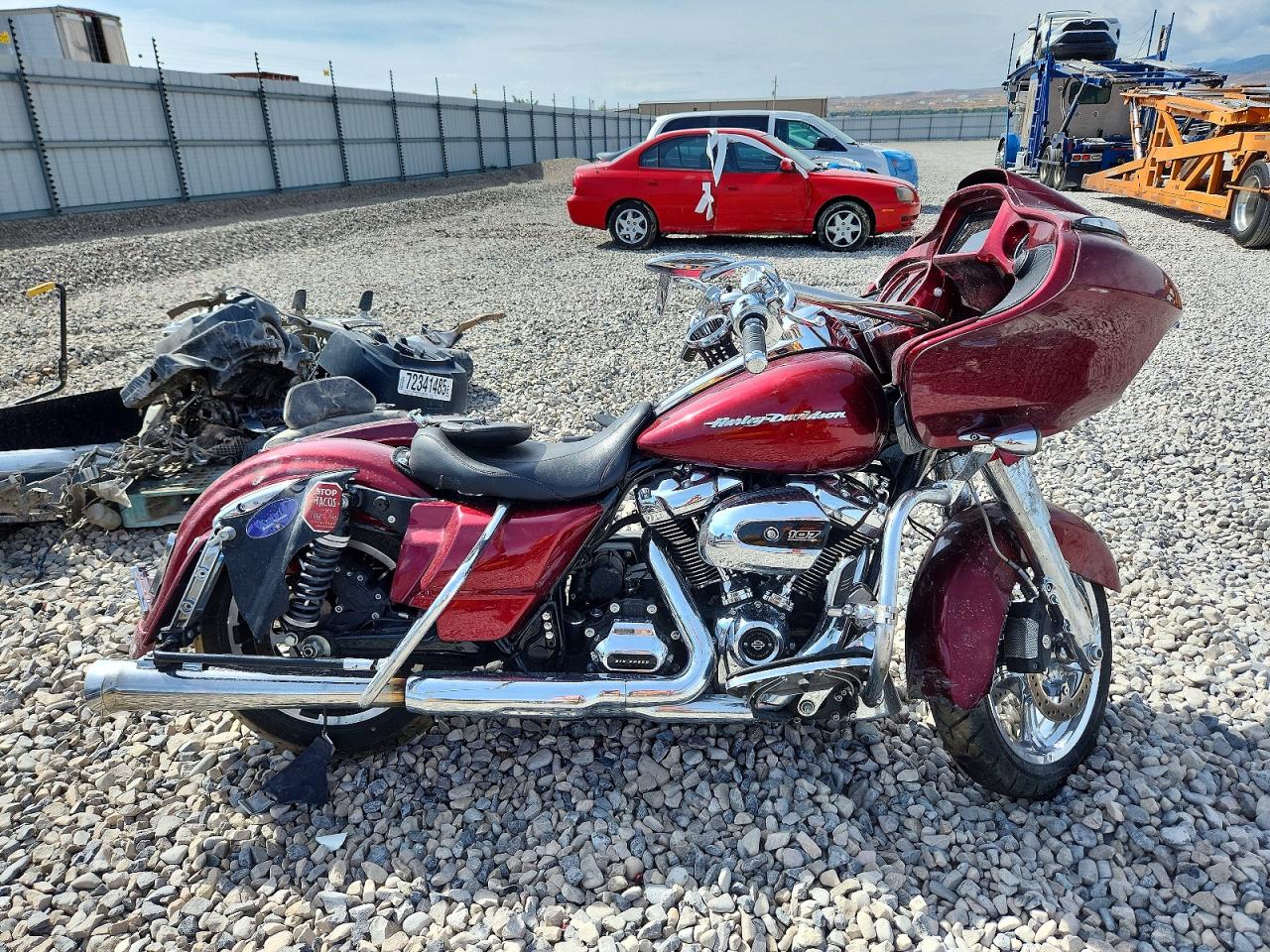 1HD1KTC18HB639049 · 2017 HARLEY-DAVIDSON FLTRXS
