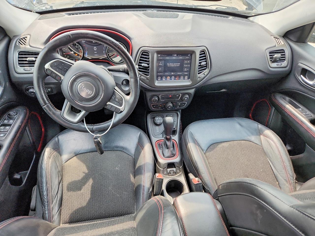 3C4NJDDB5JT174706 · 2018 JEEP COMPASS · 8/13