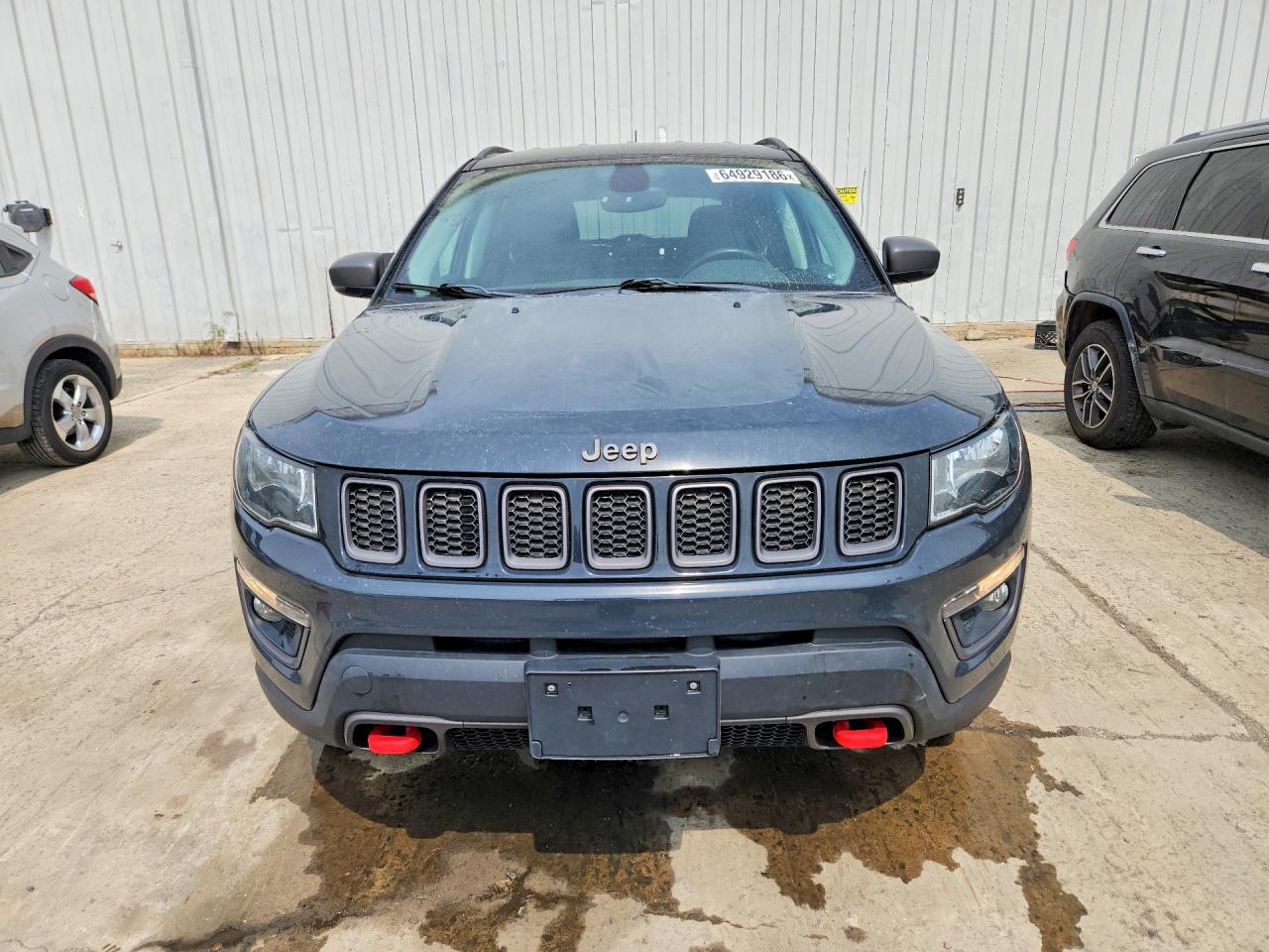 3C4NJDDB5JT174706 · 2018 JEEP COMPASS · 5/13