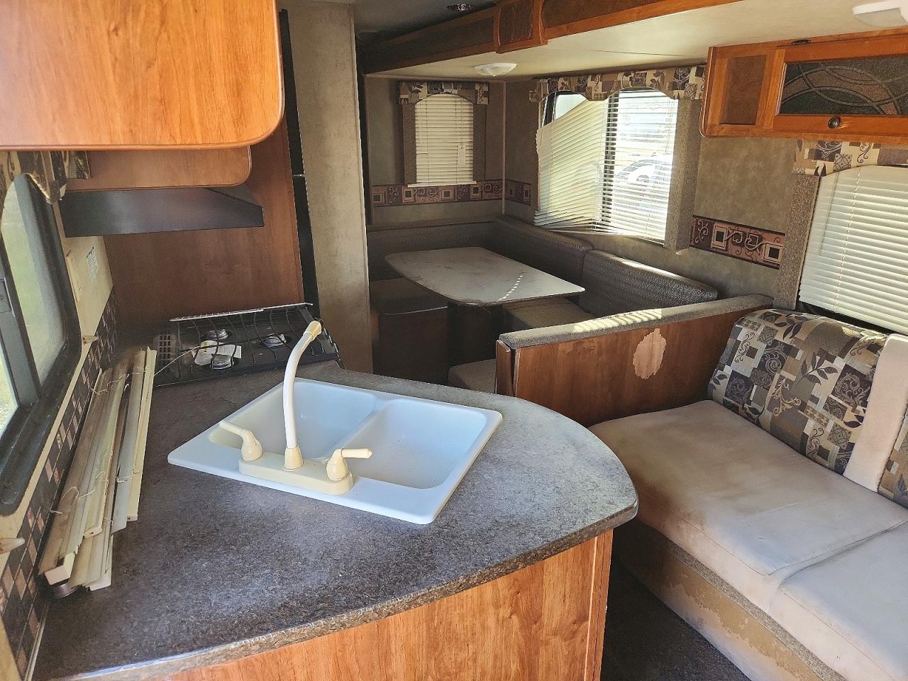 5SFEB332XDE263360 · 2013 HEARTLAND RV'S TRAIL RUNNER · 6/10