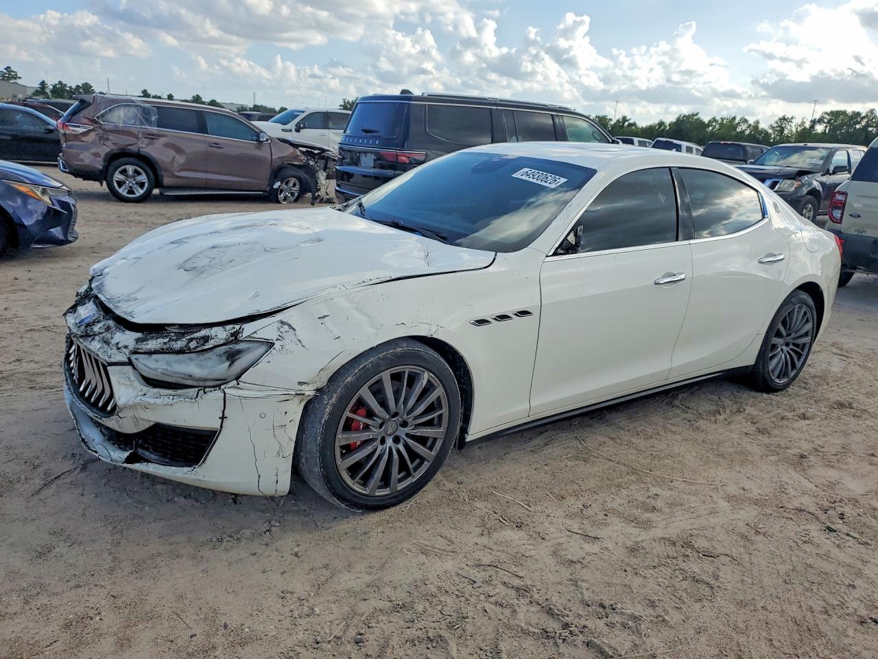 ZAM57XSA8K1328257 · 2019 MASERATI GHIBLI