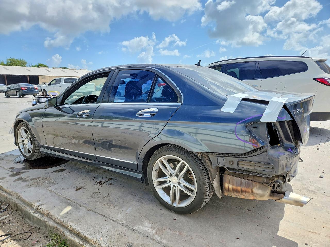 WDDGF4HB8EG237608 · 2014 MERCEDES-BENZ C · 2/13
