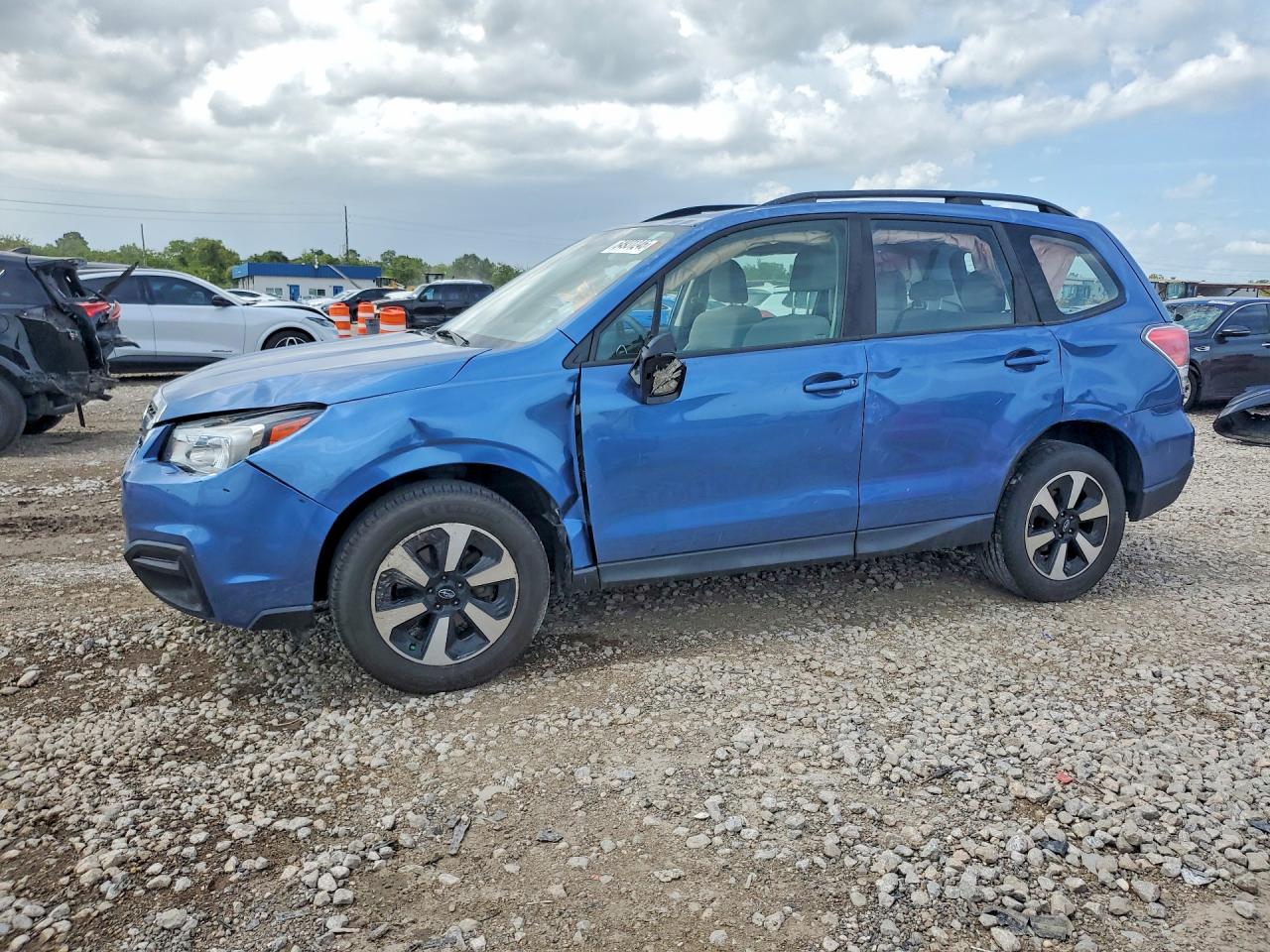 JF2SJABC5JH469219 · 2018 SUBARU FORESTER