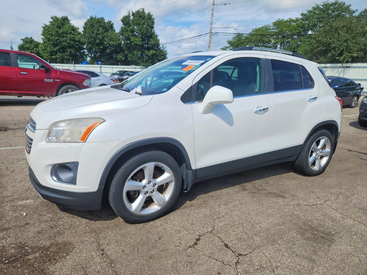 KL7CJTSB6FB083163 · 2015 CHEVROLET TRAX