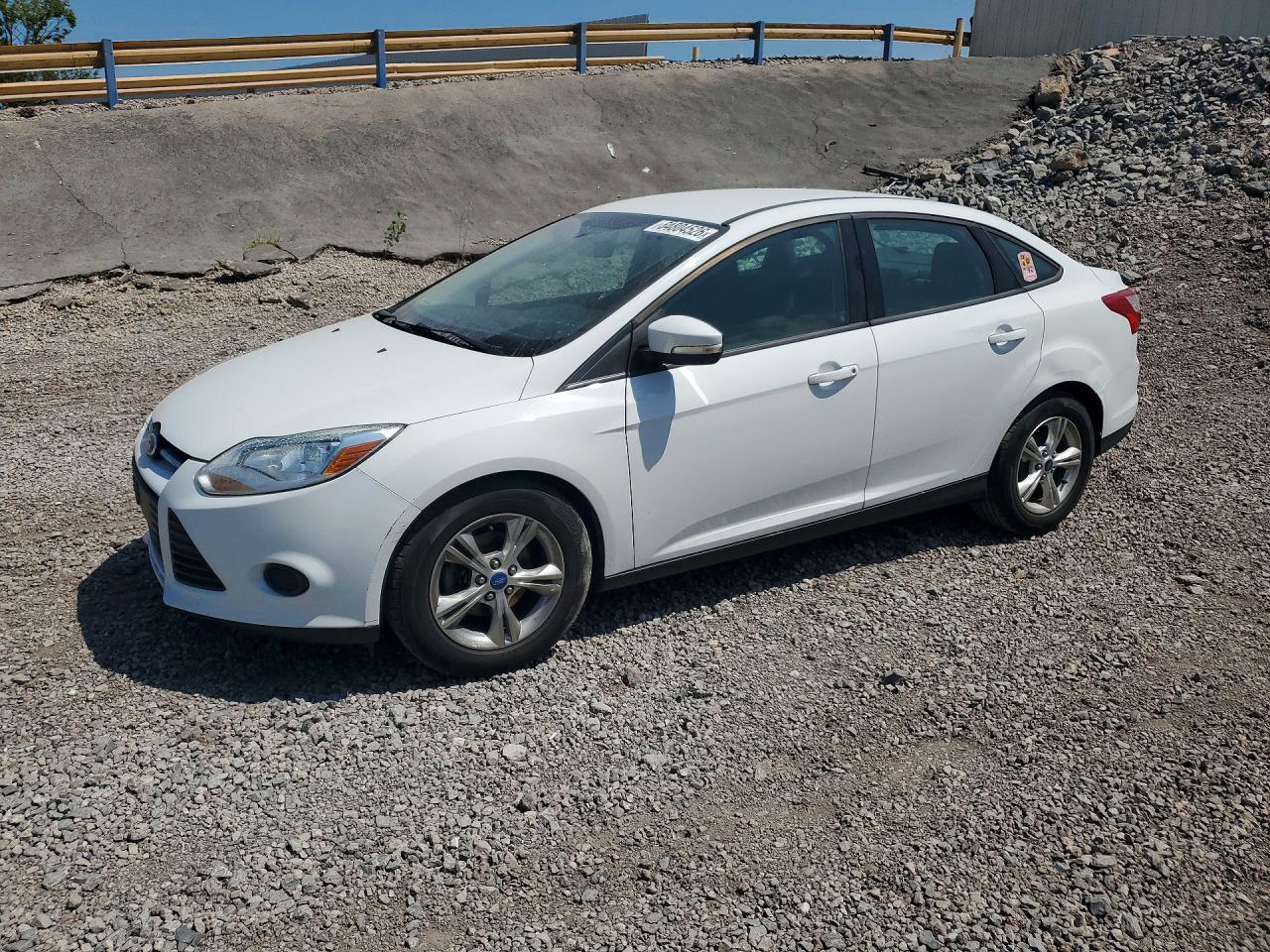 1FADP3F28DL240897 · 2013 FORD FOCUS