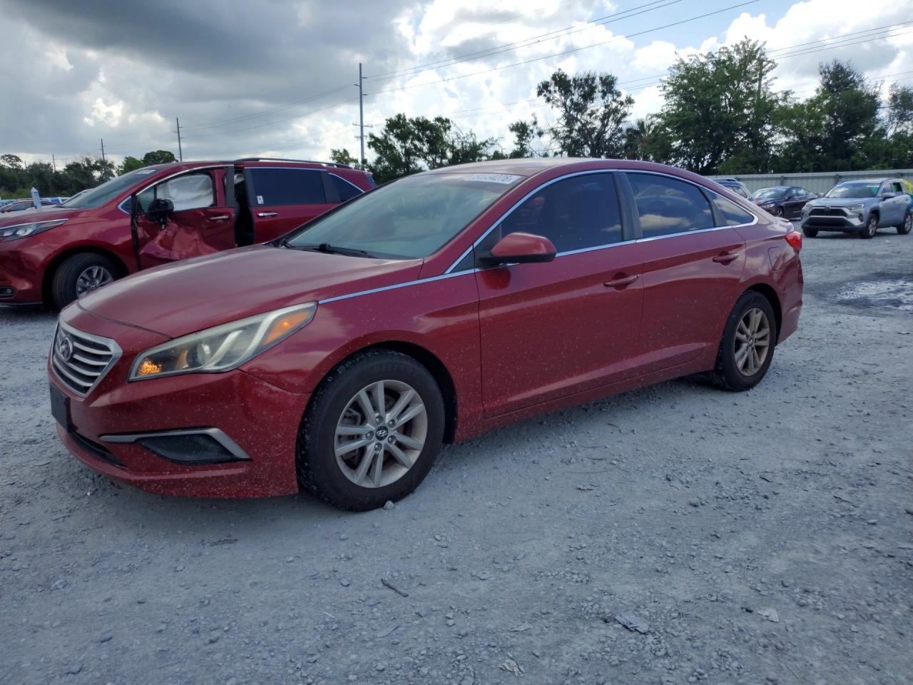 5NPE24AF0GH334195 · 2016 HYUNDAI SONATA