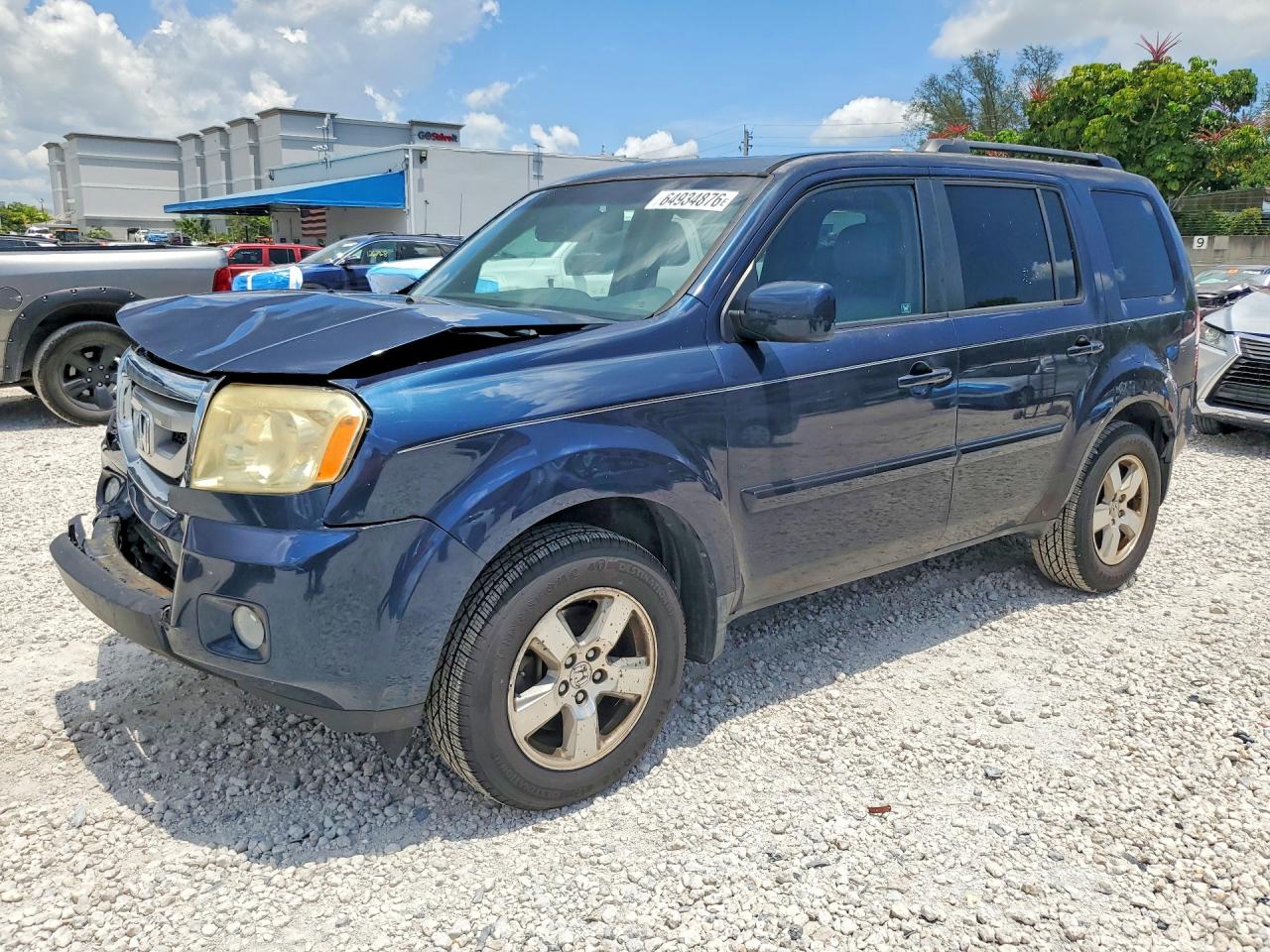 5FNYF3H60BB037355 · 2011 HONDA PILOT
