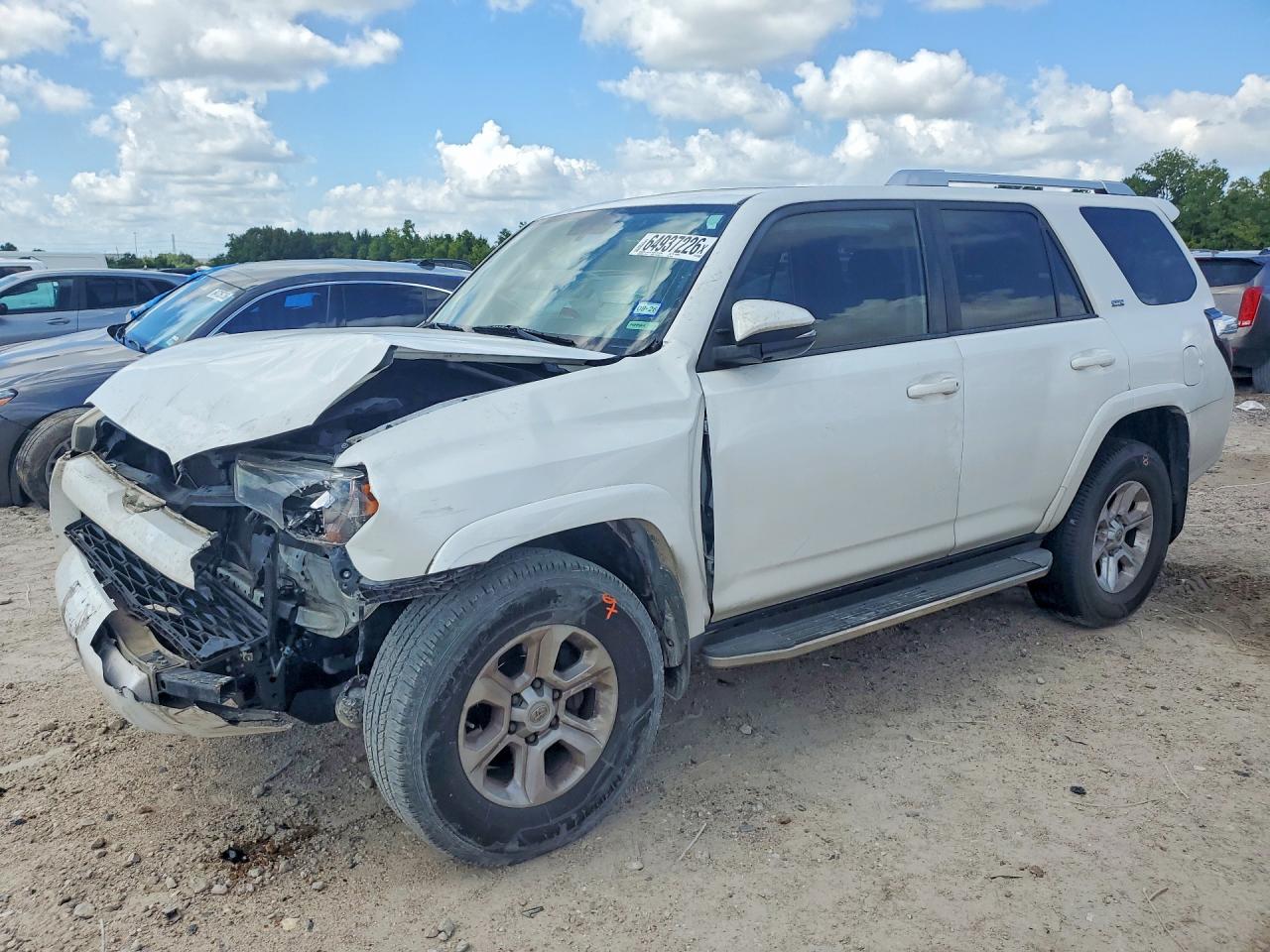 JTEBU5JR8J5550229 · 2018 TOYOTA 4RUNNER