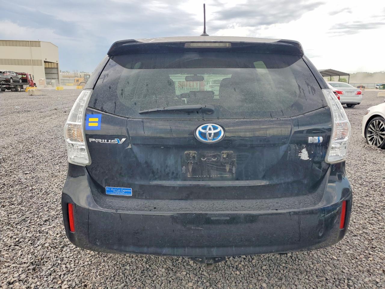 JTDZN3EU0D3204887 · 2013 TOYOTA PRIUS V · 6/12