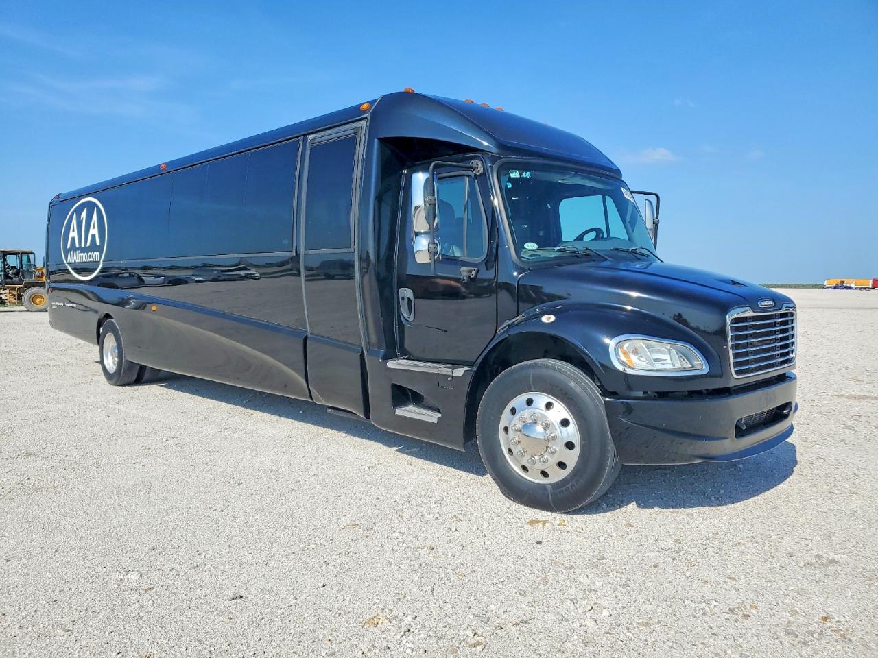 1FVACXDTXFHGJ7254 · 2015 FREIGHTLINER M2