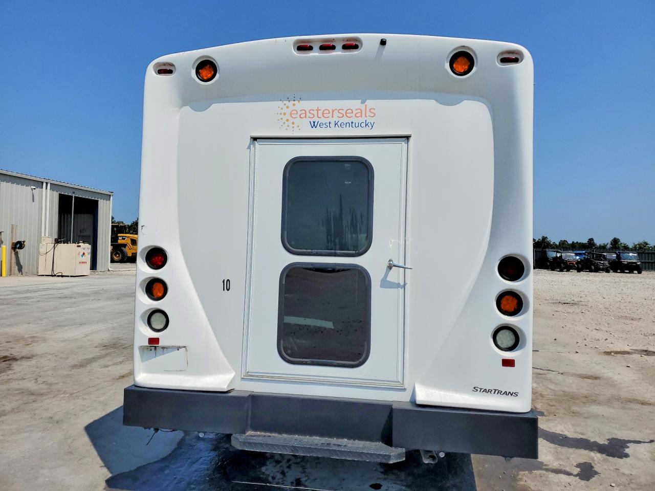 1FDEE3FS2KDC19132 · 2019 FORD E350 · 6/14