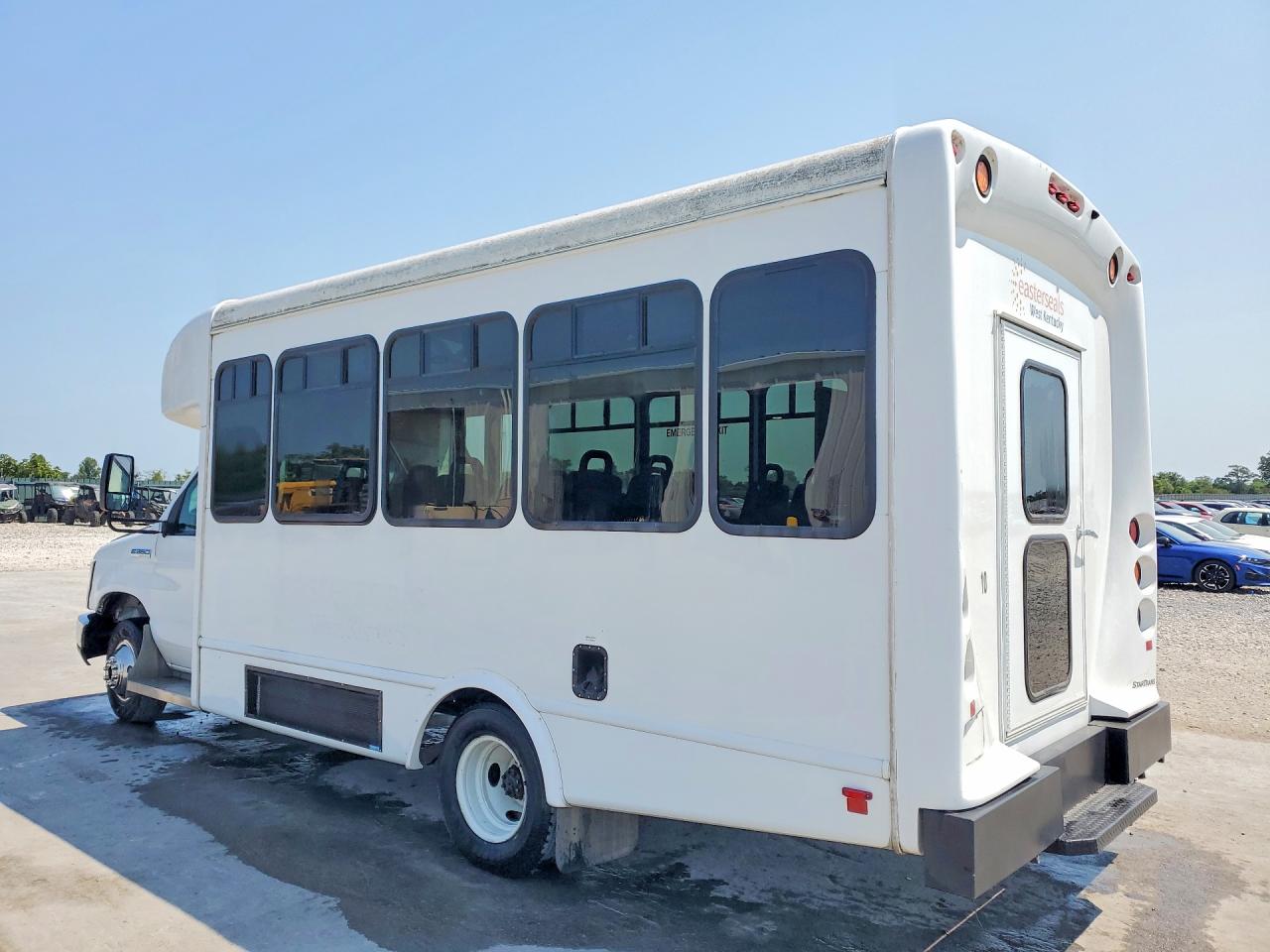 1FDEE3FS2KDC19132 · 2019 FORD E350 · 2/14