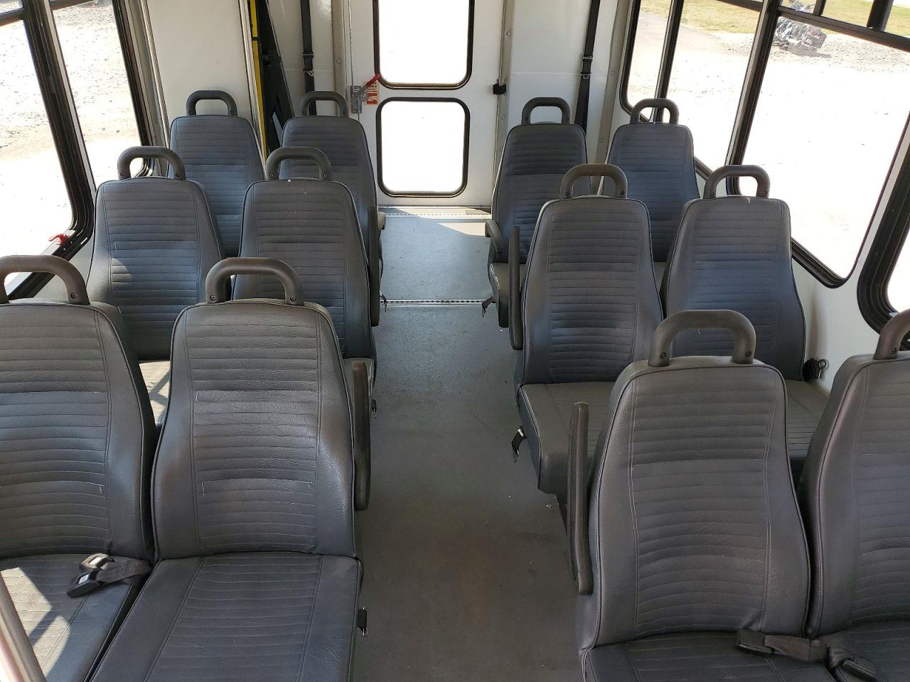1FDEE3FS2KDC19132 · 2019 FORD E350 · 11/14