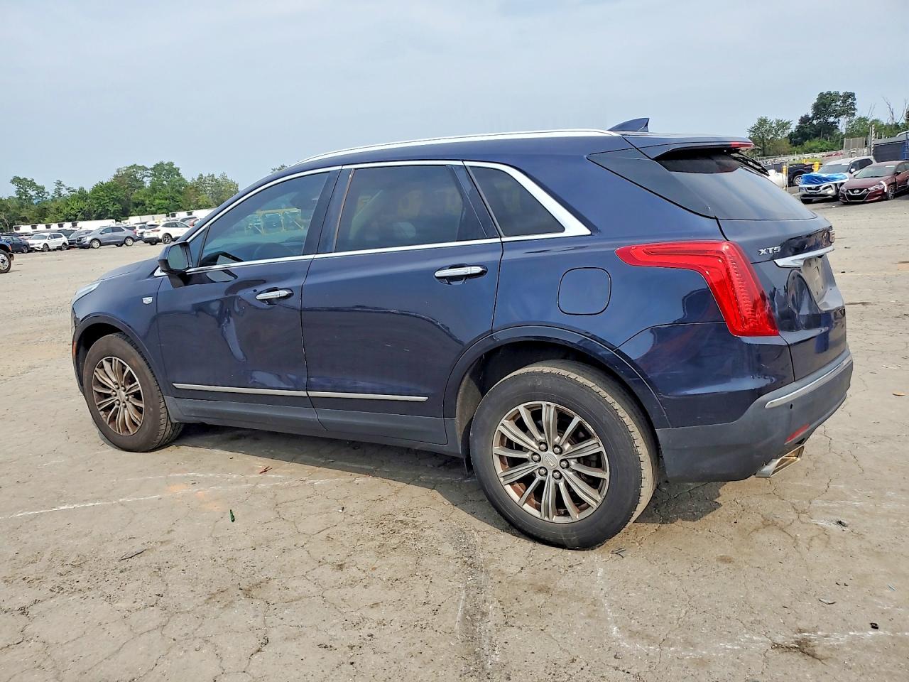 1GYKNBRS2HZ116098 · 2017 CADILLAC XT5 · 2/13