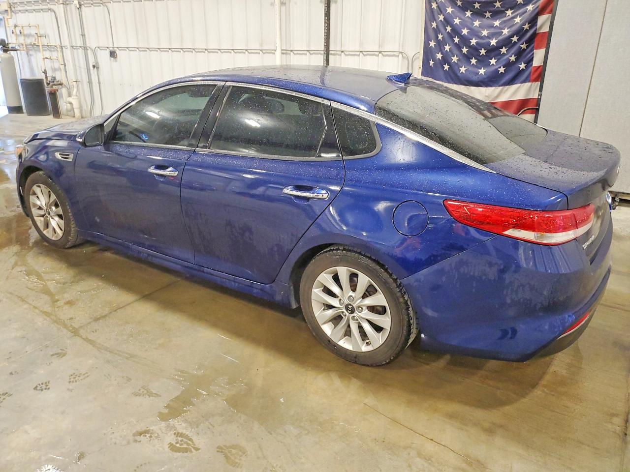 5XXGU4L31GG114744 · 2016 KIA OPTIMA · 2/12