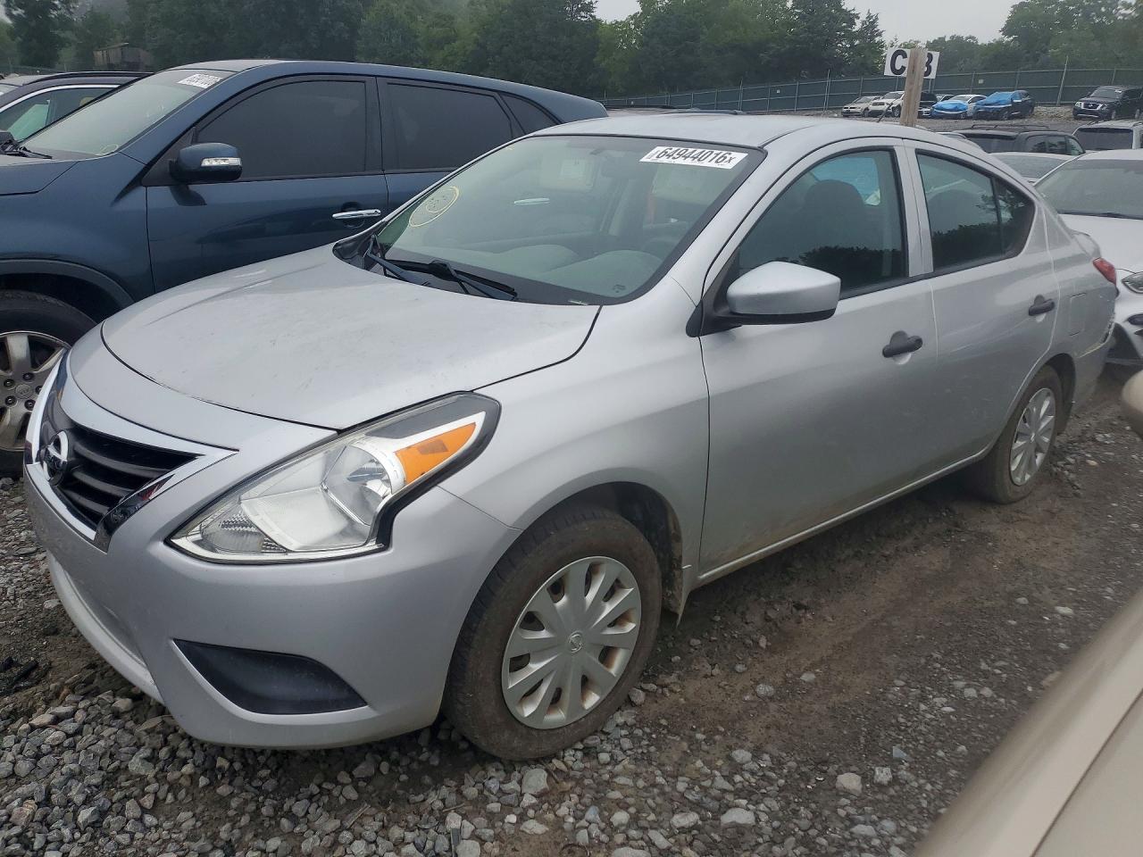 3N1CN7AP4KL801073 · 2019 NISSAN VERSA