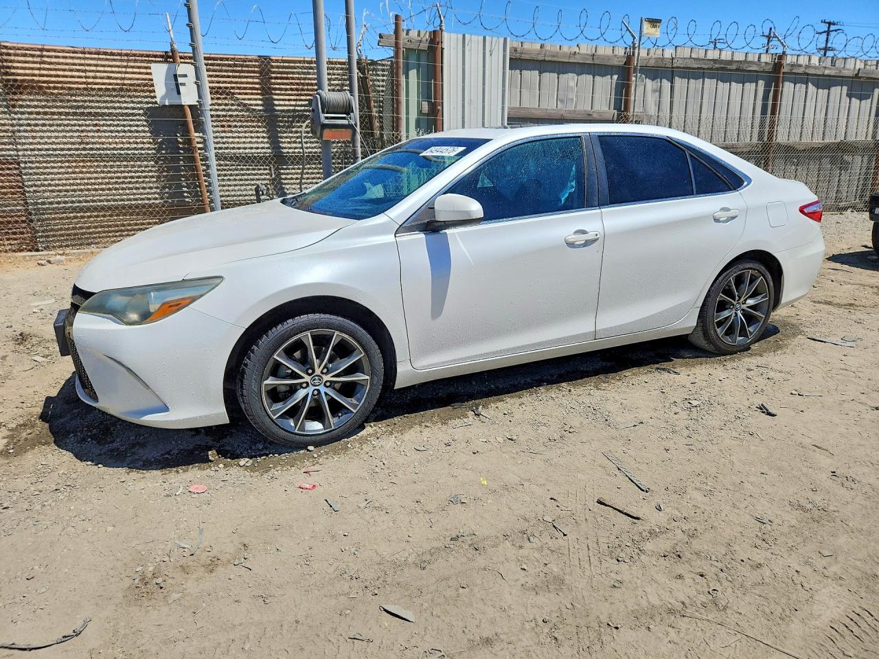 2017 TOYOTA CAMRY
