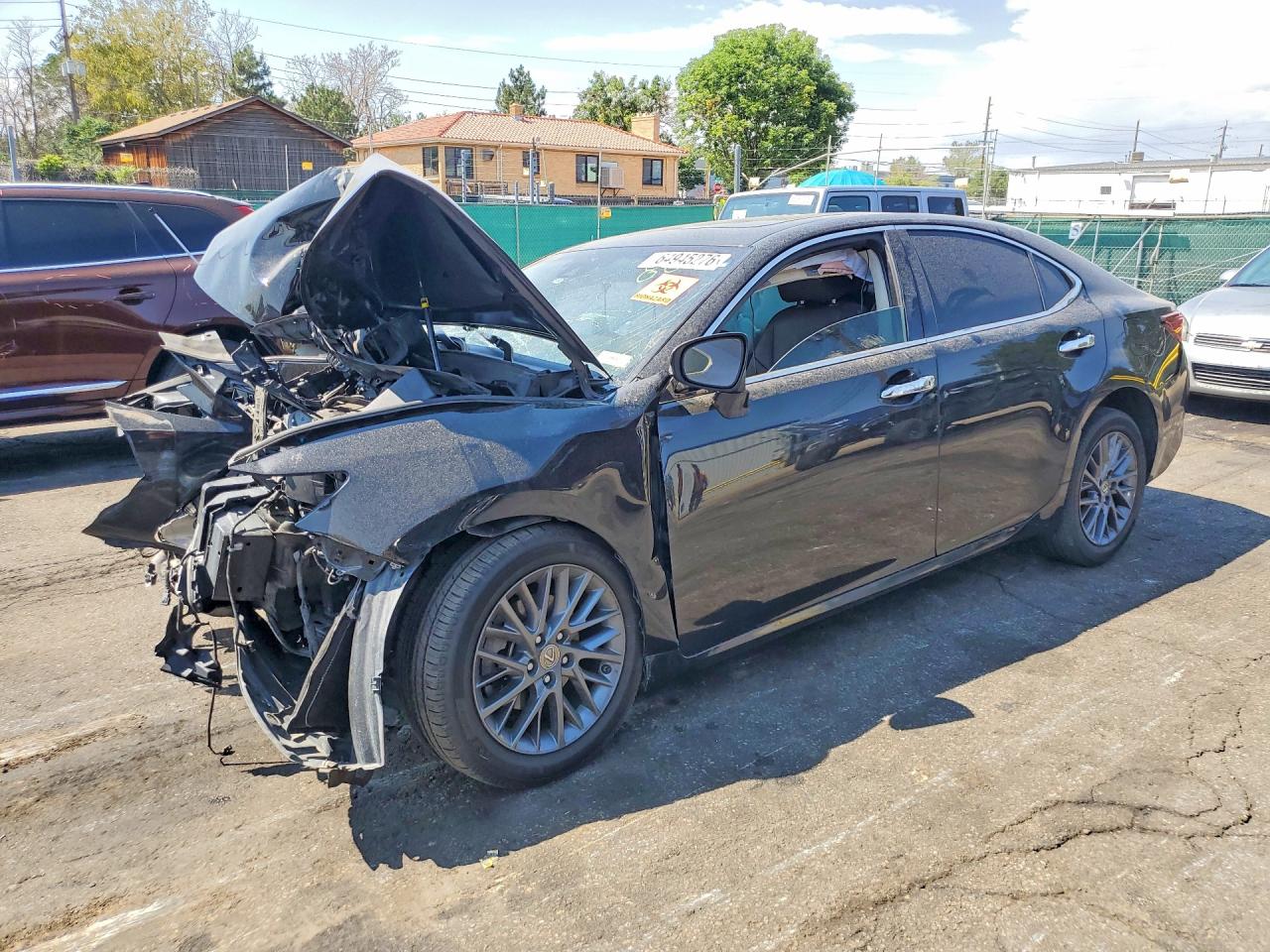 2018 LEXUS ES