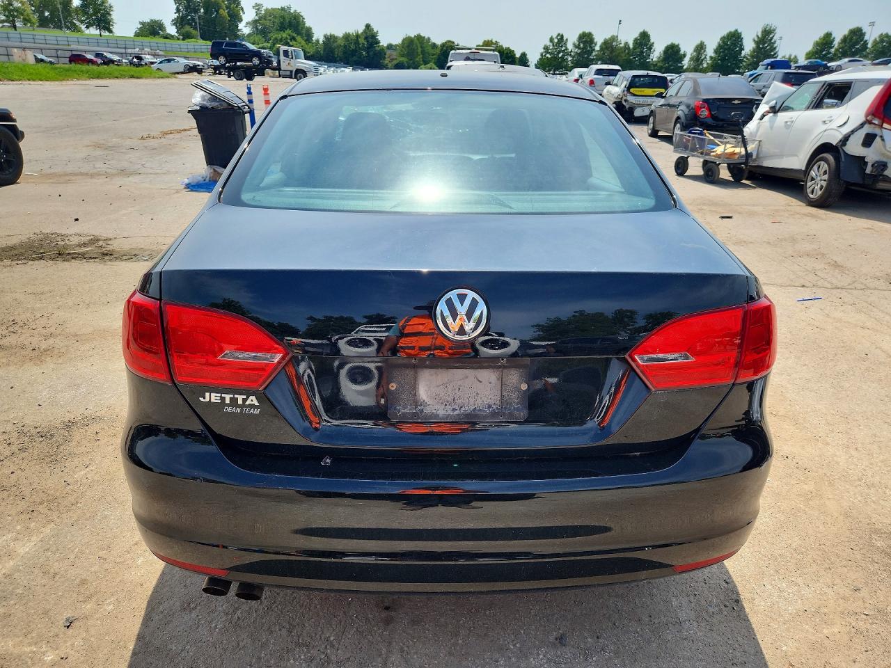 3VW2K7AJ2DM361393 · 2013 VOLKSWAGEN JETTA · 6/12