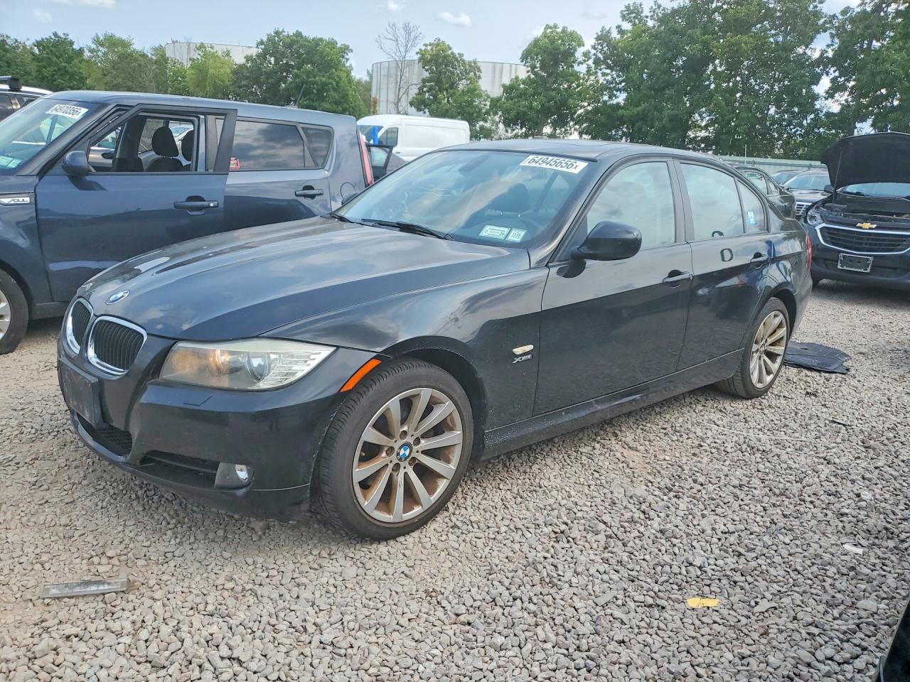 WBAPK5C56BA810904 · 2011 BMW 3 SERIES