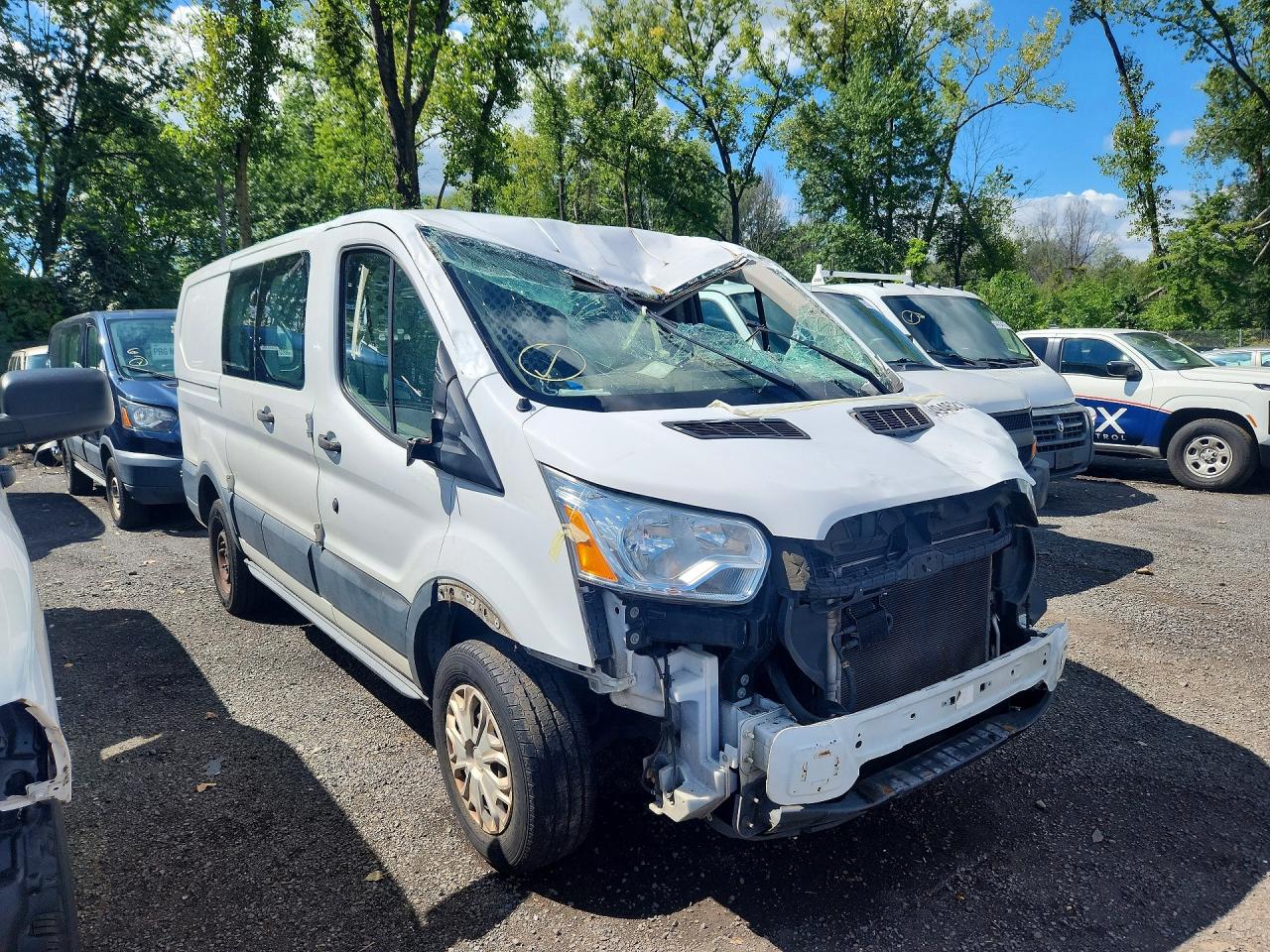 1FTYR1ZM3GKA34548 · 2016 FORD TRANSIT · 4/13