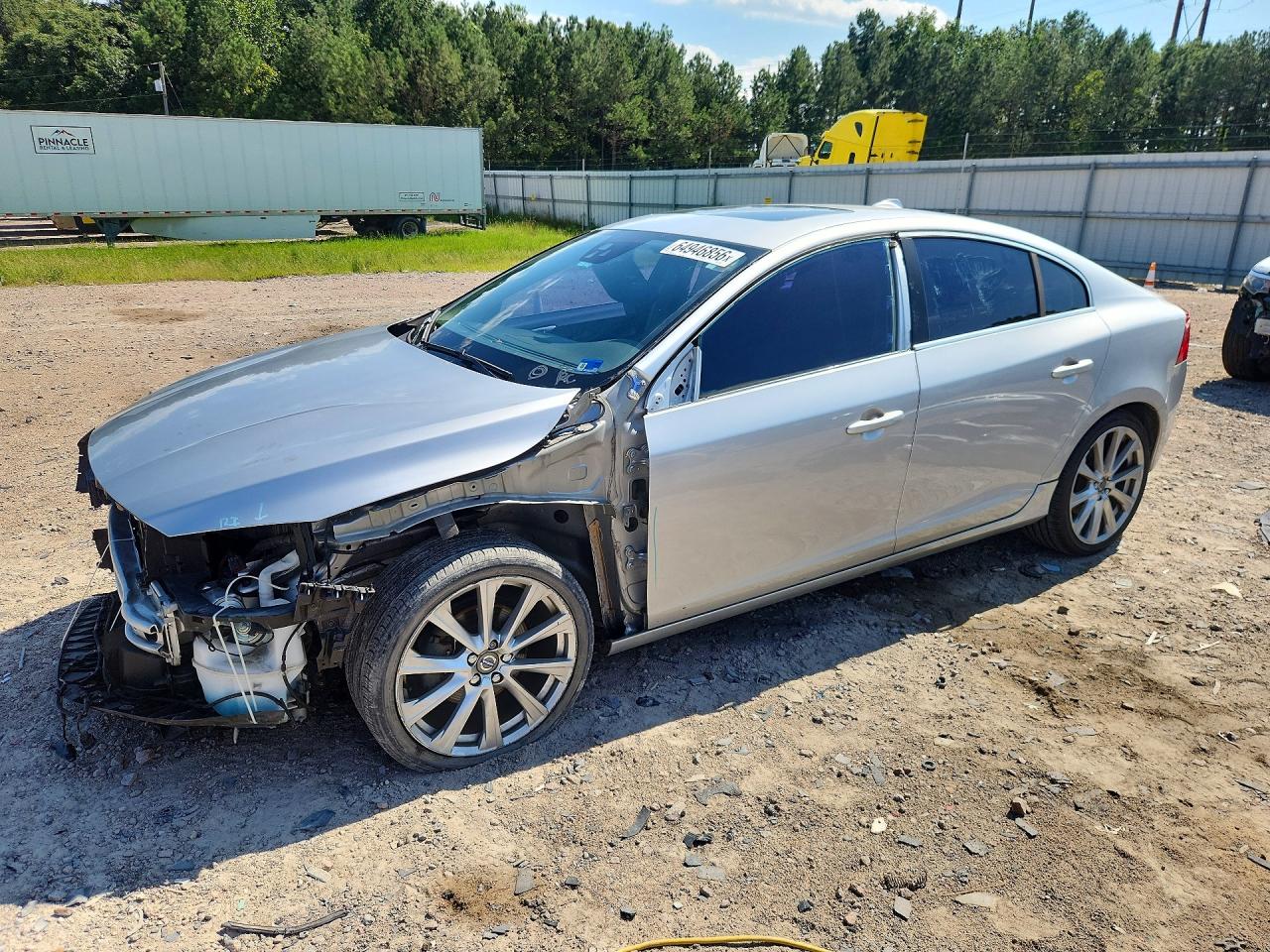 LYV402FM5GB108098 · 2016 VOLVO S60