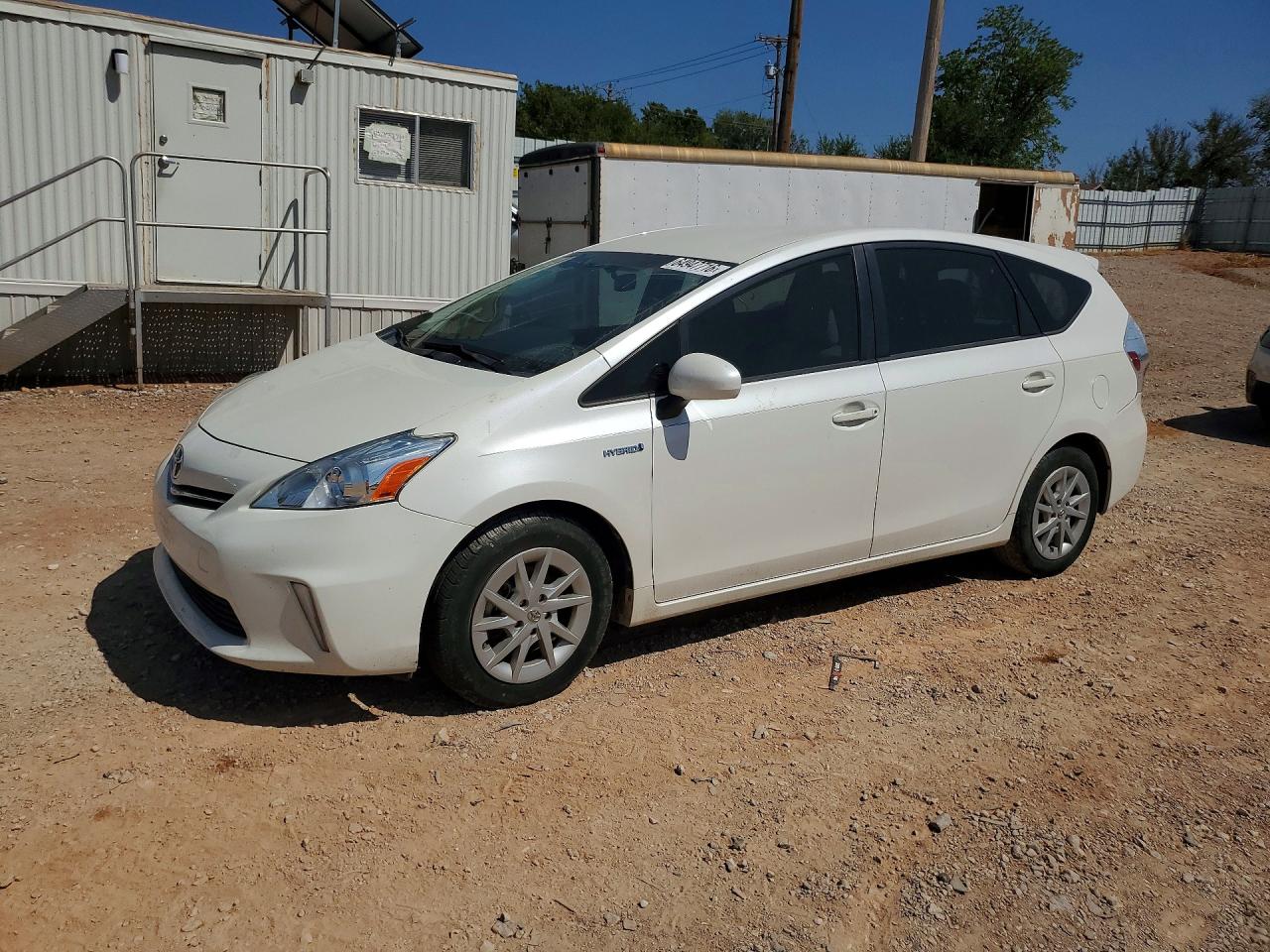 JTDZN3EU5E3311810 · 2014 TOYOTA PRIUS V