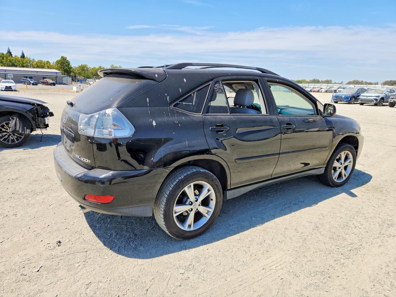 JTJGW31U260001219 · 2006 LEXUS RX · 3/13