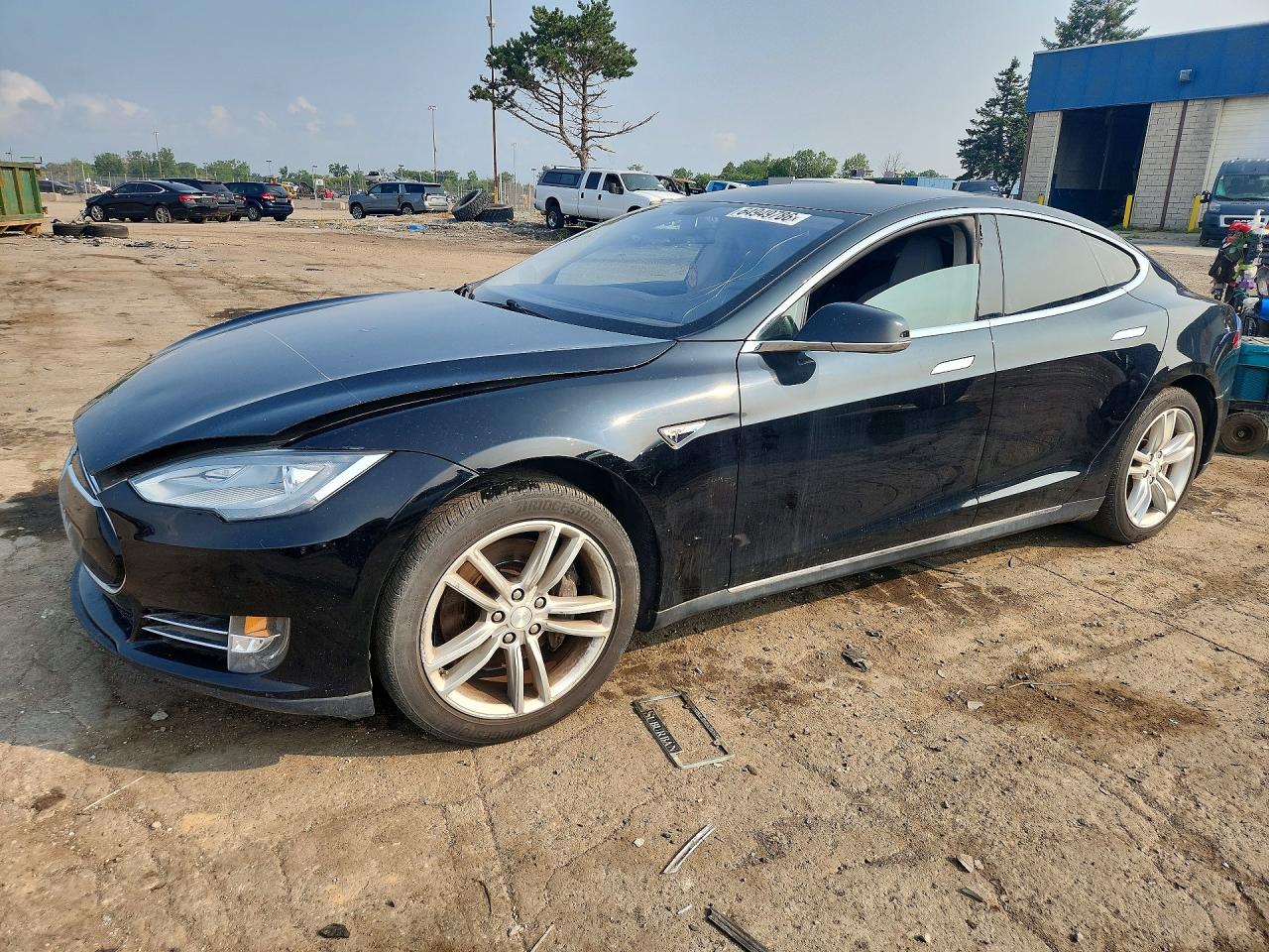 5YJSA1DN0DFP07916 · 2013 TESLA MODEL S