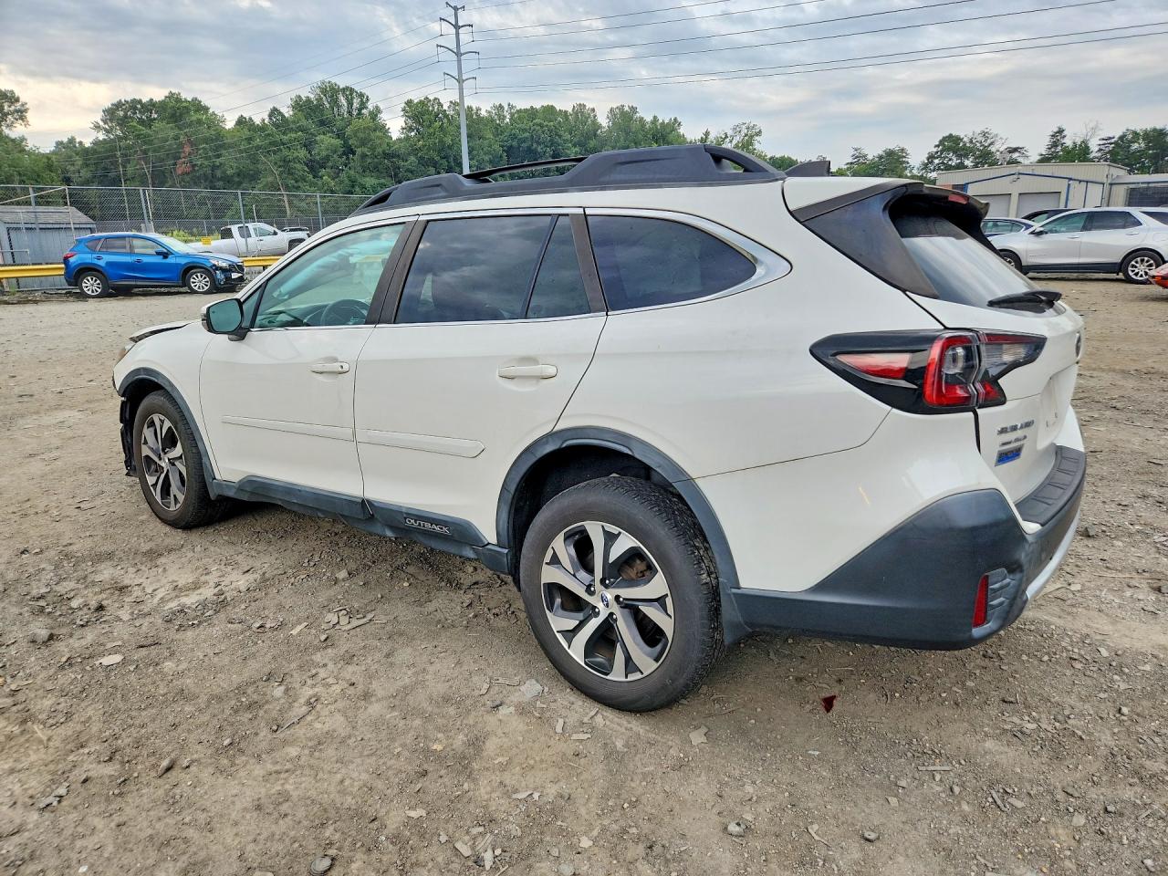 4S4BTANC6L3158530 · 2020 SUBARU OUTBACK · 2/12