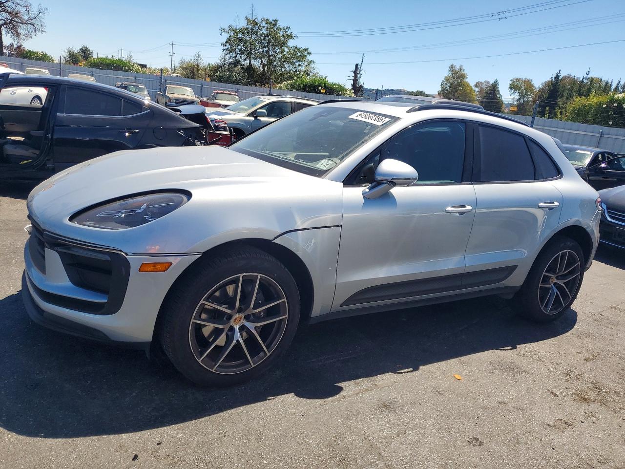 WP1AA2A58NLB12444 · 2022 PORSCHE MACAN