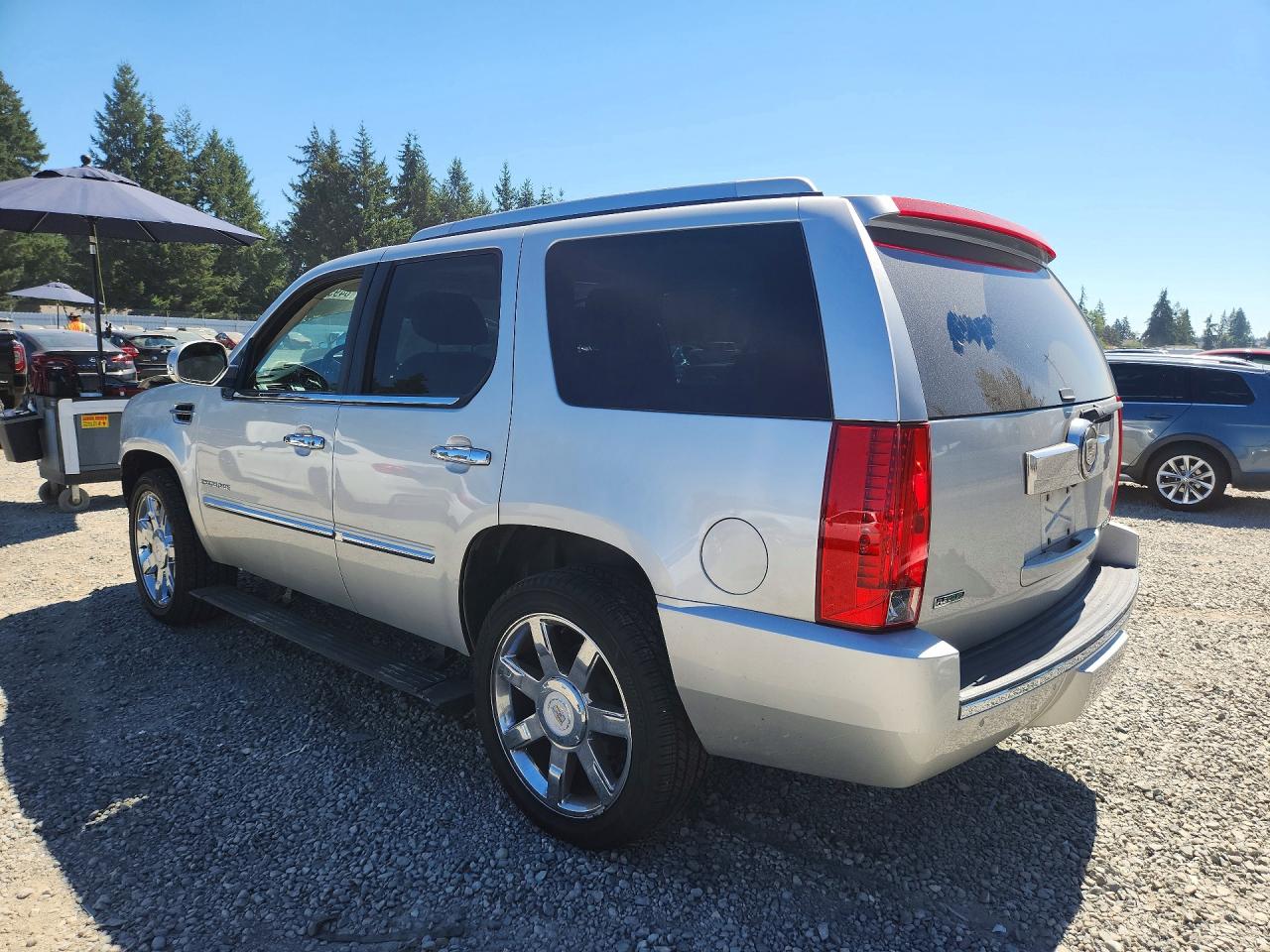 1GYS4CEF2BR194289 · 2011 CADILLAC ESCALADE · 2/14