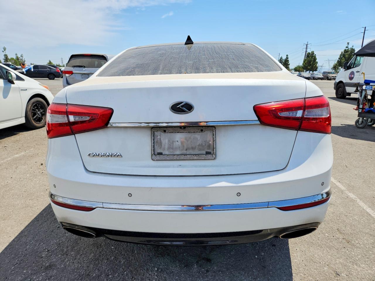KNALN4D76E5137593 · 2014 KIA CADENZA · 6/12