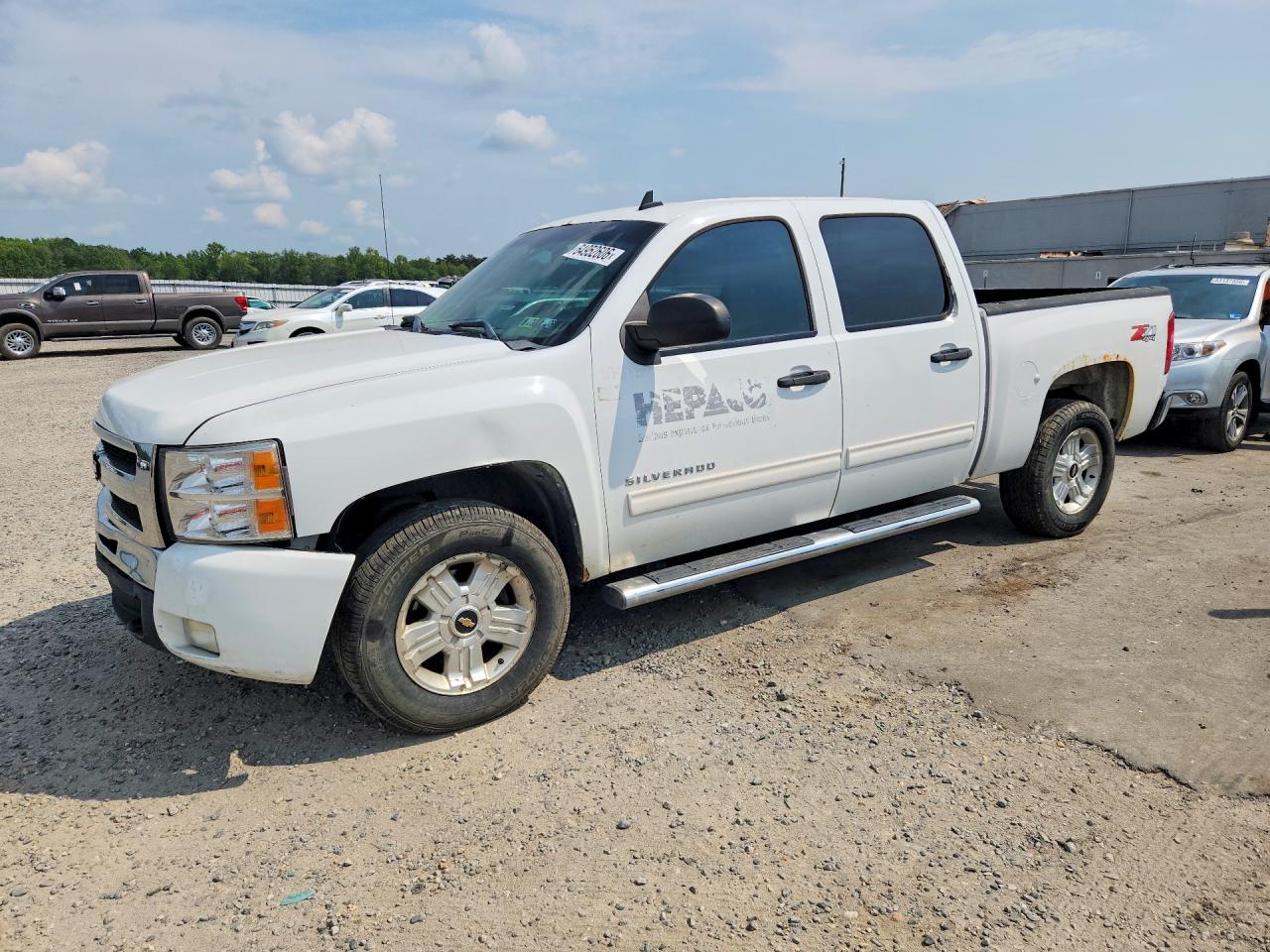 3GCPKSE36BG251868 · 2011 CHEVROLET SILVERADO